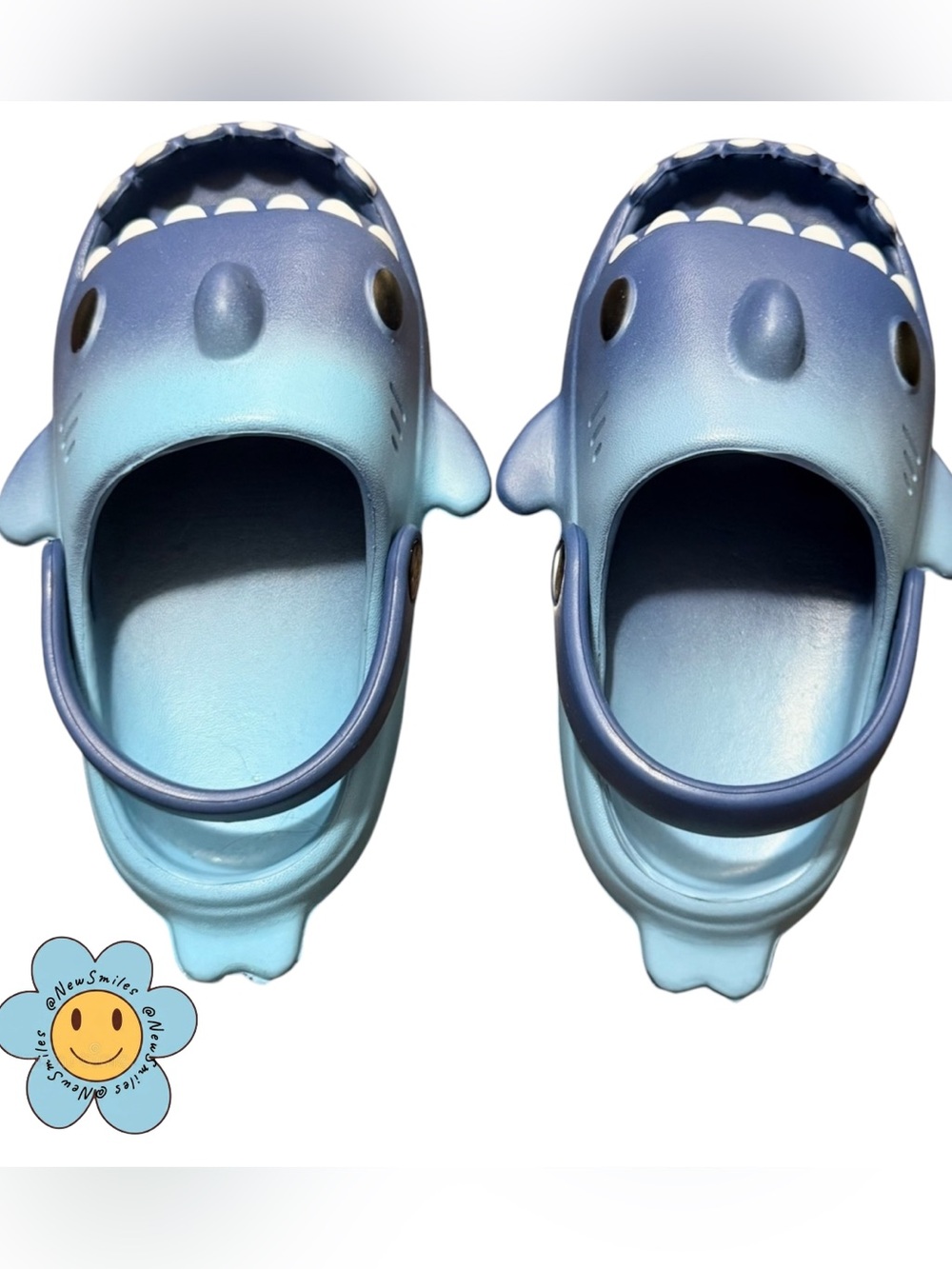 Swiggles ~ Kids Clogs ~ Shark Shaped ~ Foam Clogs  ~ Light Blue ~ New